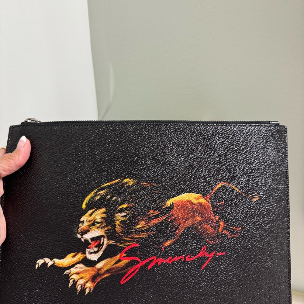 Givenchy pouch/ clutch beautiful